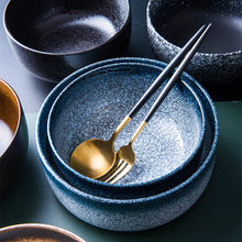 Lade das Bild in den Galerie-Viewer, Große Ramen-/ Suppenschüssel aus Keramik für Ramen und Suppen
