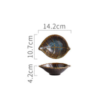 Lade das Bild in den Galerie-Viewer, Geschirr aus Keramik mit unregelmäßiger Form im maritimen Stil