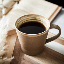 Lade das Bild in den Galerie-Viewer, Tasse im Steindesign
