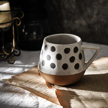 Lade das Bild in den Galerie-Viewer, Handbemalte Tasse
