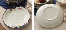 Lade das Bild in den Galerie-Viewer, Handbemalter Teller im japanischen Stil
